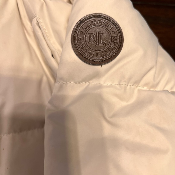 Lauren Ralph Lauren Tan/Cresm Puffer Jacket with Faux Fur Trim minor flap defect - Picture 8 of 14